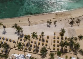 Hari Club Beach Resort 3