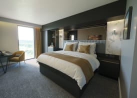 Hotel La Tour 5