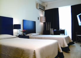 Carcavelos Beach Hotel 4
