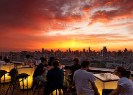 Hotel Indigo SHANGHAI ON THE BUND by IHG 3
