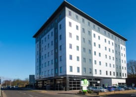 Holiday Inn STEVENAGE by IHG 3
