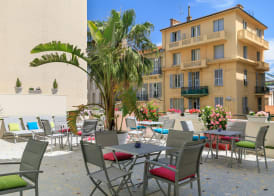Hôtel Locarno Nice 3