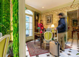 Hotel Romance Malesherbes by Patrick Hayat 2