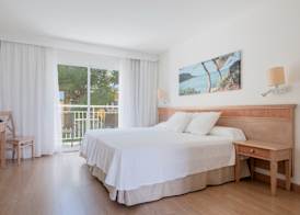 Iberostar Waves Club Cala Barca All Inclusive 3