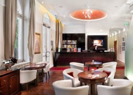 Mirage Medic Hotel 2