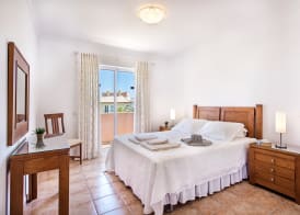 Jardim da Meia Praia Resort 2