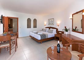 Delfina Boutique Hotel 2