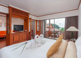 Seaview Patong Hotel 3