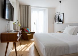 The 8 - Downtown Suites 2