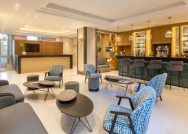 Hôtel Apollinaire Nice 4