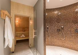 Leonardo Royal Hotel Amsterdam 3