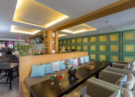Sawaddi Patong Resort & Spa by Tolani 5