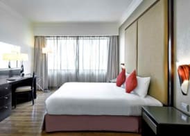 Pullman Kuala Lumpur City Centre Hotel & Residences 5