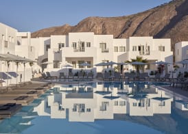 Aqua Blue Beach Hotel 4