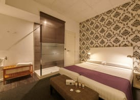 Hostal Mayerling Centro 5