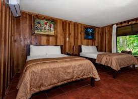 Hacienda Guachipelin Volcano Ranch Hotel & Hot Springs 4