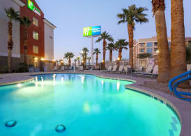 Holiday Inn Express LAS VEGAS - STADIUM AREA by IHG 4