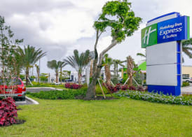 Holiday Inn Express & Suites MIAMI AIRPORT EAST by IHG 3