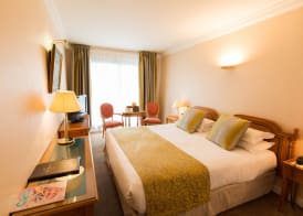 Sun Riviera Hotel 5