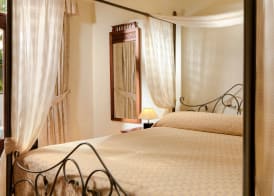Regency Country Club, Apartments Suites 5