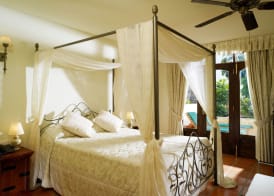 Regency Country Club, Apartments Suites 3