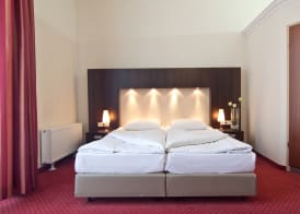 Garner Hotel Hamburg - Graf Moltke by IHG 3