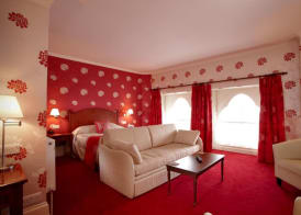 Duke Of Cornwall Hotel 3