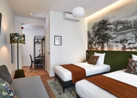 Urban Yard Hotel 3