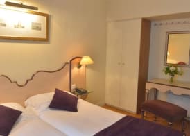 Hotel Suites Unic Renoir Saint-Germain 5