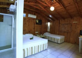 Leda Beach Hotel 4