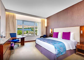 Crowne Plaza MUSCAT OCEC by IHG 3