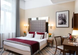 Mirage Medic Hotel 3