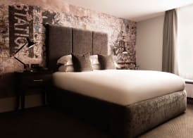 Malmaison Reading 2