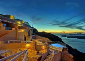 Suites of the Gods Cave Spa Hotel 2