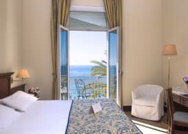 Hôtel West End Promenade 5