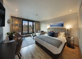 Tower Suites by Blue Orchid 3