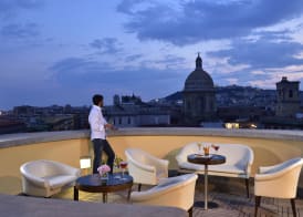 UNA Hotels Napoli 2