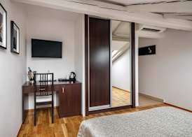 Hotel Unique 3