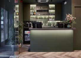 Urban Yard Hotel 4