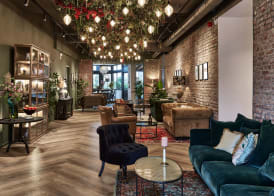 Urban Yard Hotel 2