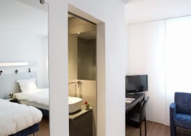 Hotel Aqua by HappyCulture 4