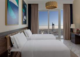Avani Plus Palm View Dubai Hotel & Suites 3