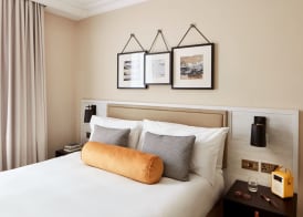 The Clermont London, Victoria 3