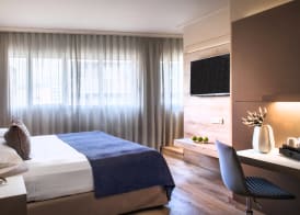 Sallés Hotel Pere IV 3