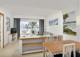 Aparthotel Isla de Cabrera 5