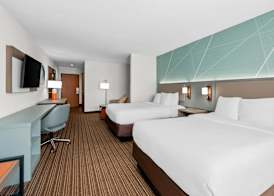 Comfort Suites Sanford 4