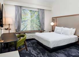 Fairfield Inn & Suites by Marriott Staunton 3
