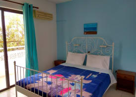 Dolphin Apartments 3