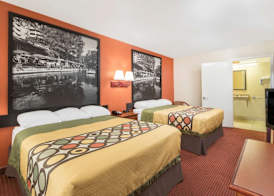 Super 8 by Wyndham San Antonio at I-10 5