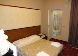 Hotel In 3